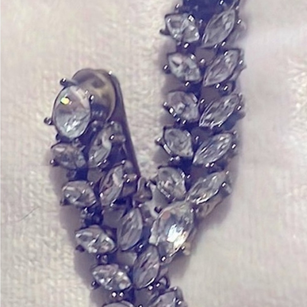 Dior Silver Crystal Leaf Earrings - Picture 6 of 6